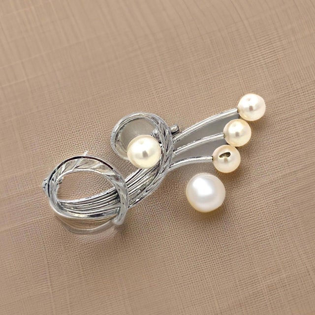 Late 20th Century Mikimoto Estate Akoya Pearl Brooch Pin Sterling Silver 6.37 MM For Sale In New York - Image 6 of 9