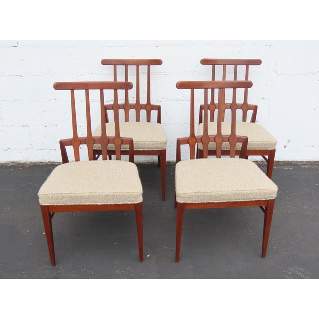 Mid-Century Modern Foster McDavid Mid Century Modern Dining Chairs Set of Four 6642 For Sale - Image 3 of 17