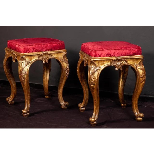 Italian 18th-Century Giltwood Stool, 1750 For Sale - Image 10 of 11