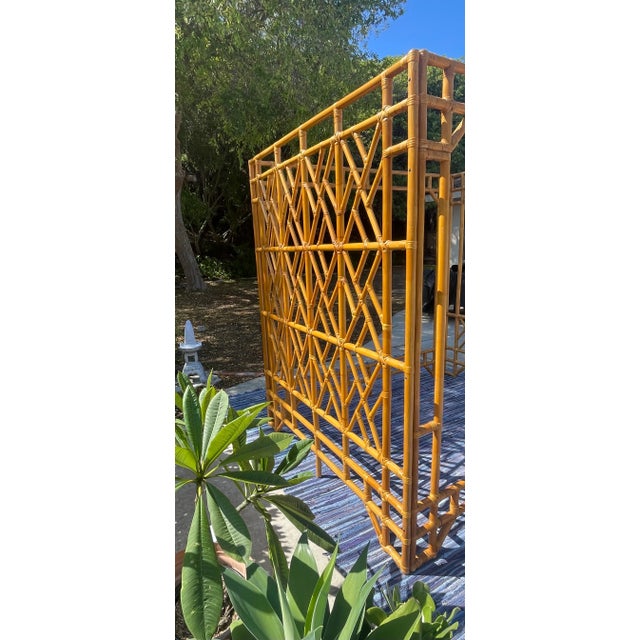 1970s 1970s Vintage Rattan Bamboo Canopy Bed, Queen Size With Chippendale Fretwork For Sale - Image 5 of 14