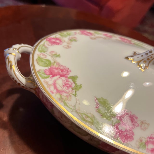 1900s Haviland Limoges for Dulin & Martin Footed Tureen Featuring Roses For Sale - Image 4 of 10