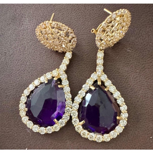 38 Carat Natural Amethyst & 9 Ct Diamond Cocktail Earring, 14 Karat Yellow Gold For Sale - Image 12 of 18