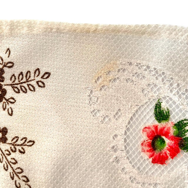 83" X 55" Vintage Tablecloth 5 Piece Napkins Floral Early 20th Century Farmhouse Traditional Edwardian Victorian Shabby Chic For Sale - Image 14 of 17