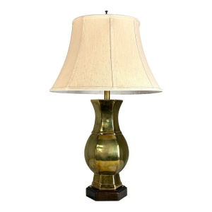 Mid 20th Century Frederick Cooper Hexagonal Brass & Wood Chinoiserie / Asian Table Lamp