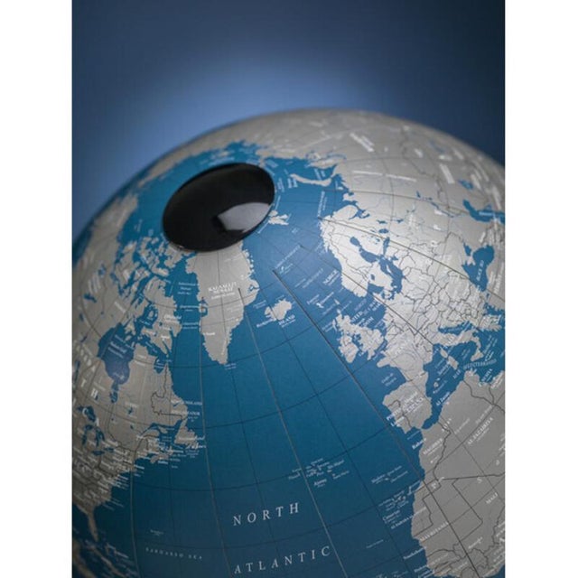 The World of Tortora Globe by Zoffoli Mappamondi For Sale - Image 4 of 9