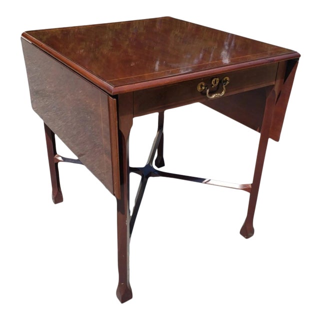 Large Federal Mahogany Single Drawer and Banded Drop Leaf With Stretcher Side Table For Sale