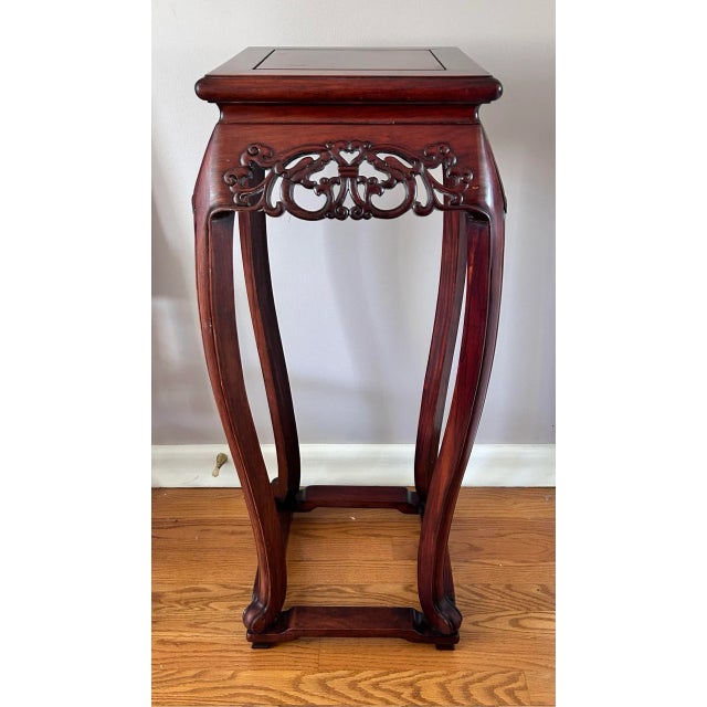 1970s Chinese Carved Rosewood Plant Stand Pedestal Table – Asian Display Stand For Sale In Louisville - Image 6 of 10