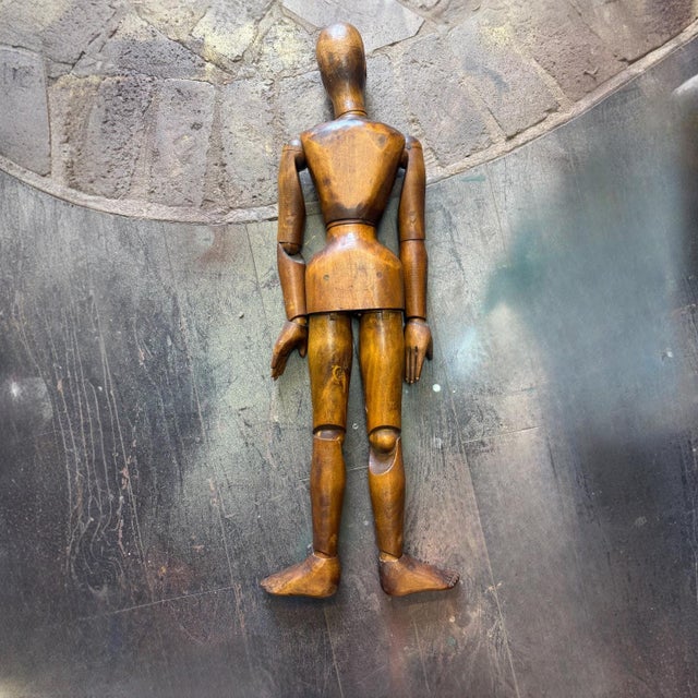 Large Antique French Wooden Male Artist’s Articulated Lay Figure Mannequin For Sale - Image 4 of 11