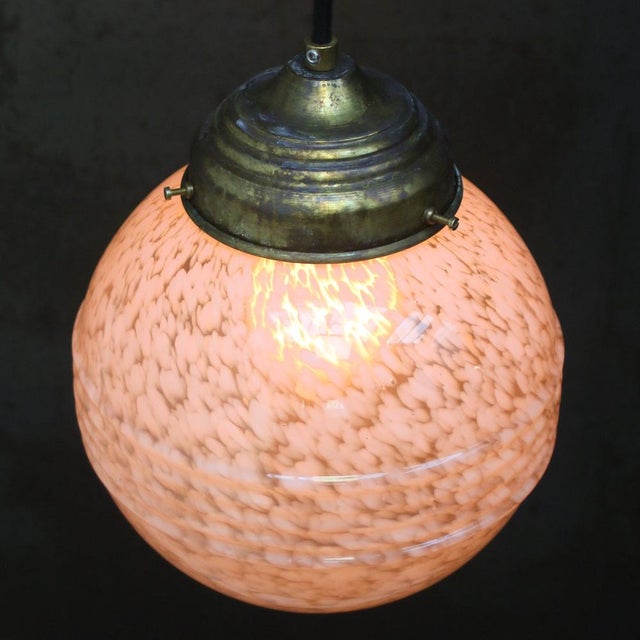 French Pink Reeded Clichy Glass Pendant Lamp For Sale - Image 6 of 7