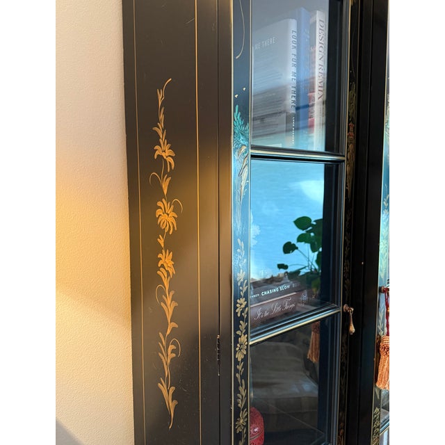1940s Chinoiserie Black Lacquer Bookcase / China Display Cabinet For Sale - Image 11 of 18