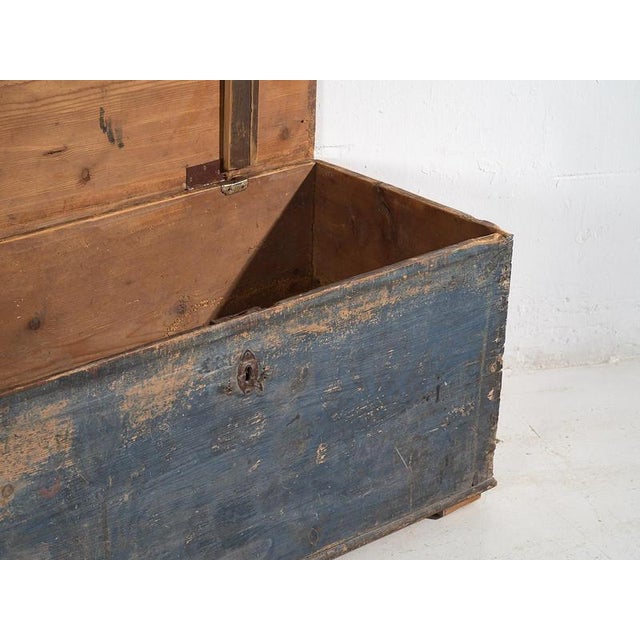 Blue Antique Cobalt Blue Chest, 1920s For Sale - Image 8 of 17