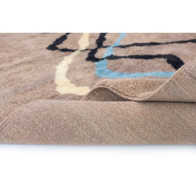 2020s Abstract River-Line Hand-Knotted Moroccan Wool Rug |9'7" X 7'8" | One of a Kind For Sale - Image 5 of 7
