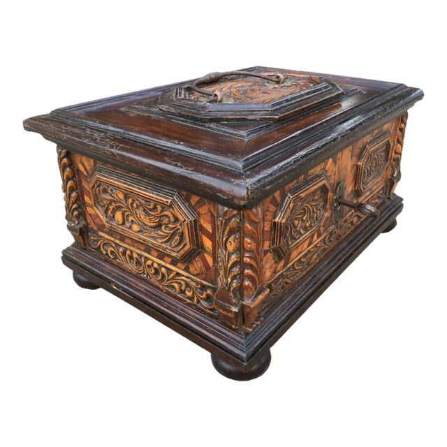 Early 18th Century Northern Italian Baroque Chest For Sale