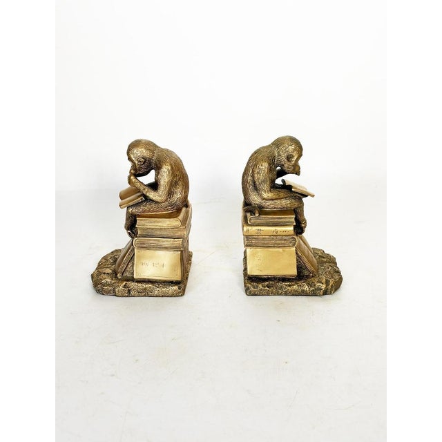 Hollywood Regency Bookends Depicting Sculptures of Monkeys in Gilded Metal, France, 1970s, Set of 2 For Sale - Image 3 of 14