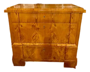 19th Century German Biedermeier Walnut Commode
