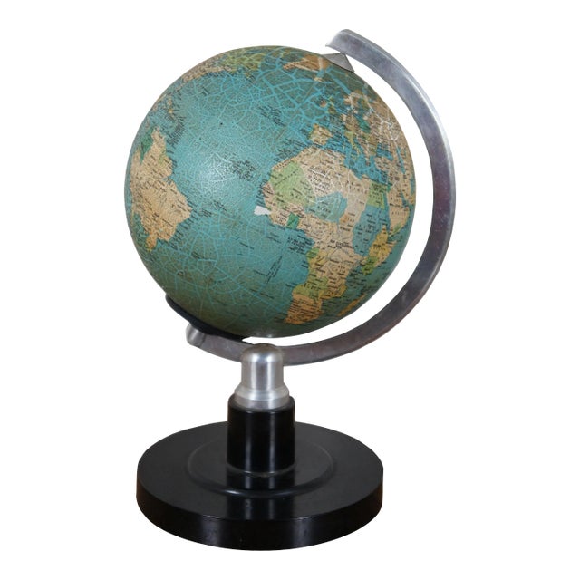1980 Romanian Political Geographic Terrestrial World Globe Lamp Light For Sale