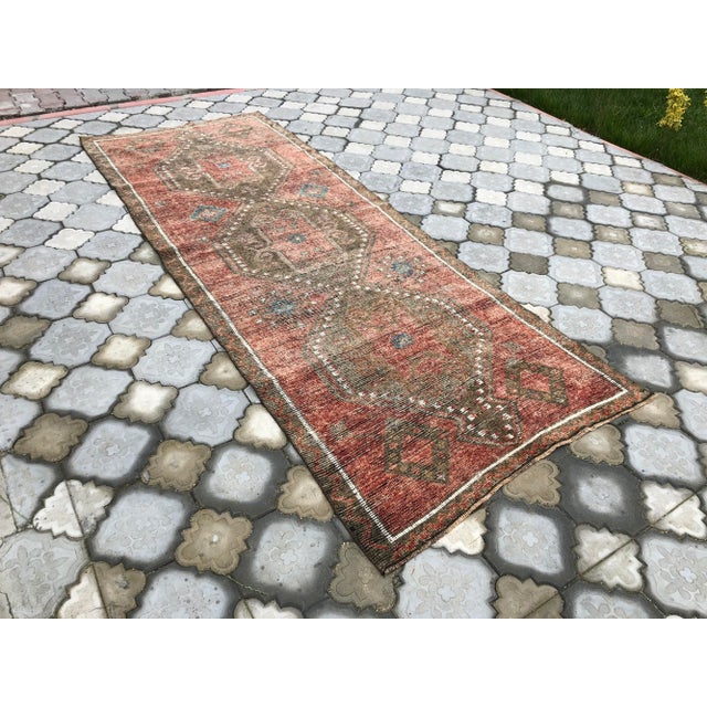 Turkish Vintage Oushak Tan Cotton and Wool Rug For Sale - Image 3 of 9