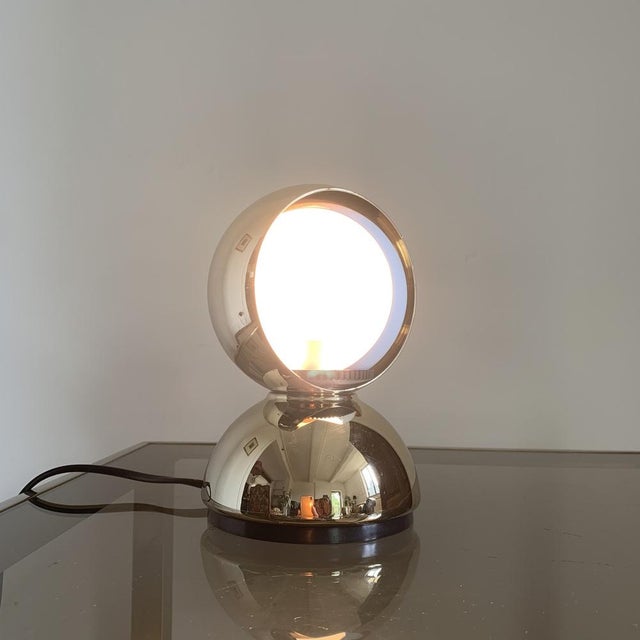 Eclisse Table Lamp by Vico Magistretti for Artemide, 2010s For Sale - Image 10 of 14