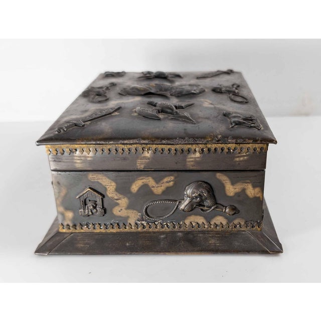 Silver 19th or 20th Century Silver Metal Jewelry Box With Dog and Arms Appliques For Sale - Image 8 of 14