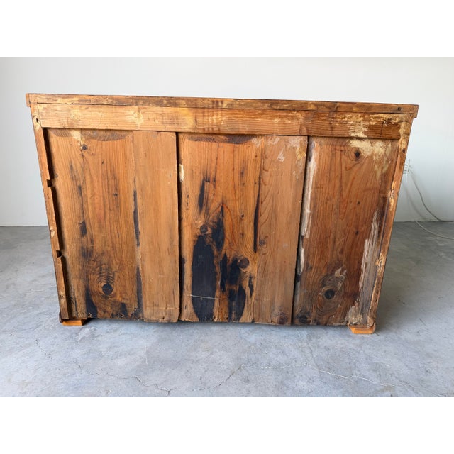 19th Century German Biedermeier-Style Burr & Flamed Elm Chest of Drawers For Sale - Image 10 of 12