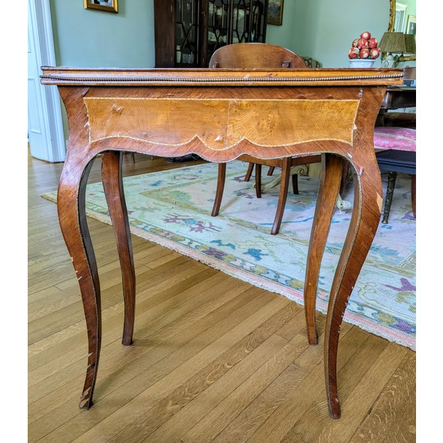 French Early 20th Century Louis XV Table With Drawer For Sale - Image 3 of 4
