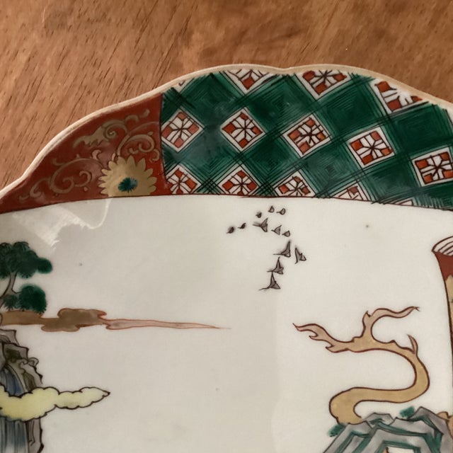 Japanese Antique Meiji Period Japanese Porcelain Imari Charger Overglazed Enamel For Sale - Image 3 of 12