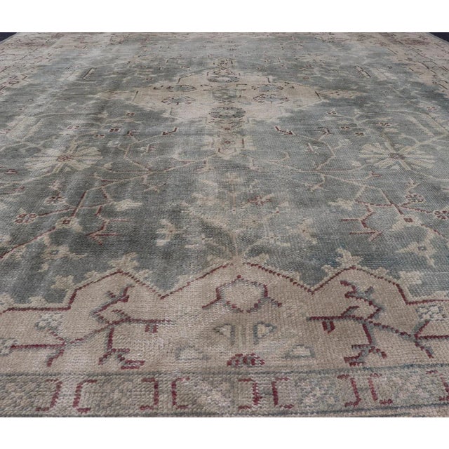 Antique Turkish Oushak Rug With Medallion With Light Gray-Blue, Cream, and Brown For Sale - Image 9 of 12