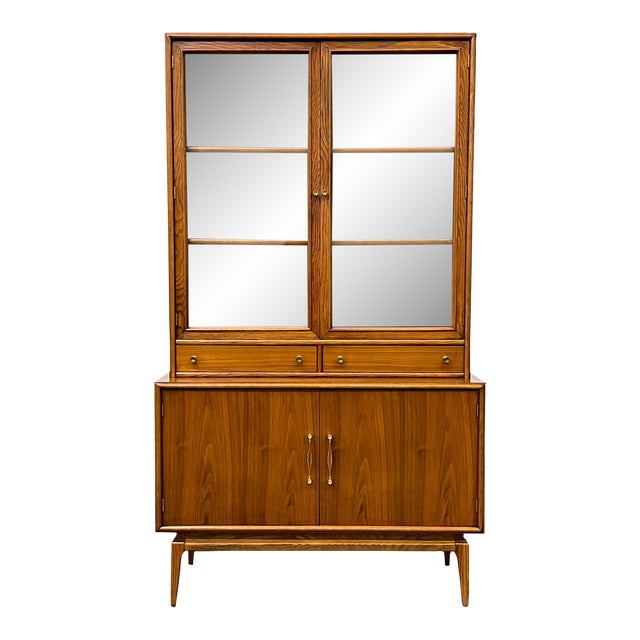 Nice MidCentury Modern China / Bookcase / Display Case Chairish