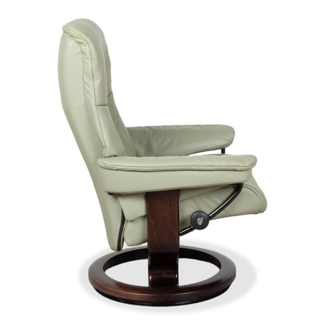 Mayfair Leather Armchairs in Green Sage with Ottoman and Reclining Function from Stressless, Set of 4 For Sale - Image 15 of 18