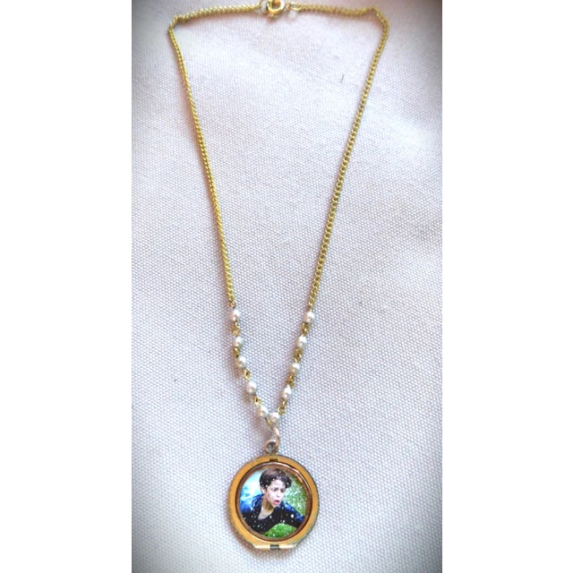 Metal Antique 10k Gold Open Locket, Vintage Gold and Pearl Bead Chain For Sale - Image 7 of 10