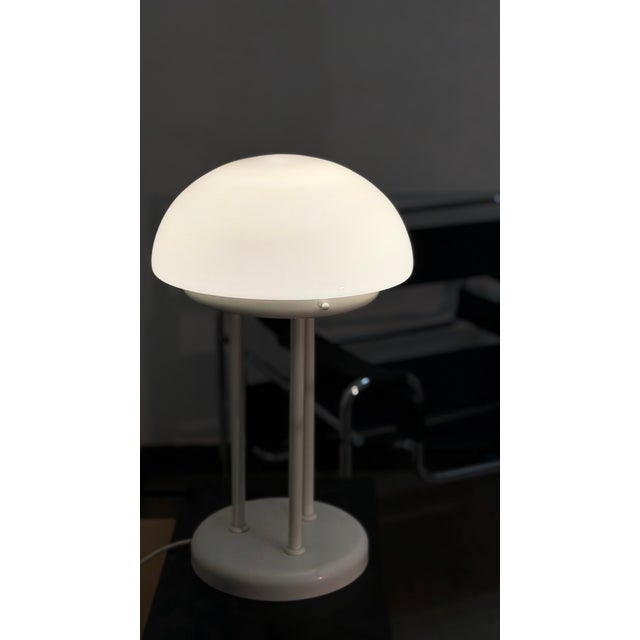 Metal Vintage Mushroom Tripod Table Lamp in Opaline Glass and White Steel, 1970s For Sale - Image 7 of 11
