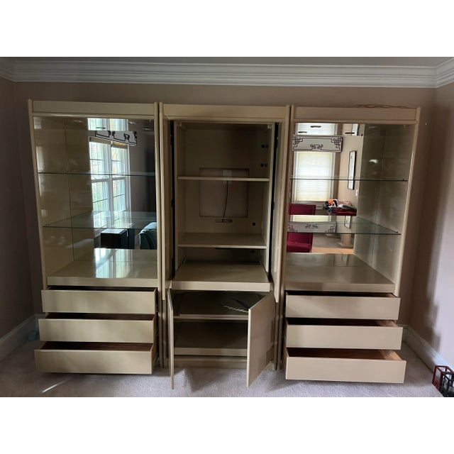 Drexel Heritage Lighted Display and Media Cabinet For Sale - Image 12 of 13