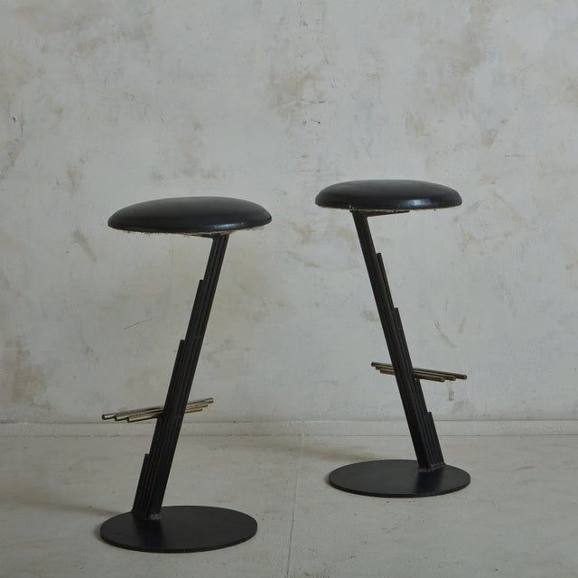 Brutalist Pair of Brutalist Cantilever Stools by Curtis Jere For Sale - Image 3 of 8