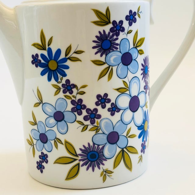 Blue Mid Century Bavarian Porcelain Teapot With Blue Floral Design - Made by Schumann - Arzberg, Germany 1960s For Sale - Image 8 of 14