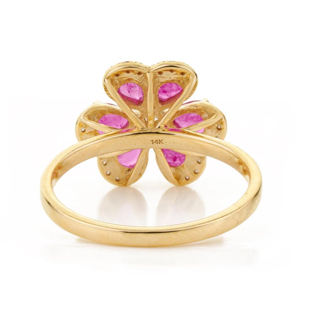 VRJewels Blooming 1.18ct Ruby Diamond Floral Cocktail Ring Size 9 in 14k Yellow Gold For Sale - Image 9 of 15