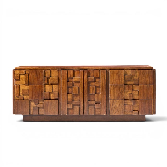 Lane Staccato Brutalist Mid Century Walnut Lowboy Dresser This lowboy measures: 78 wide x 18.5 deep x 30.25 inches high...
