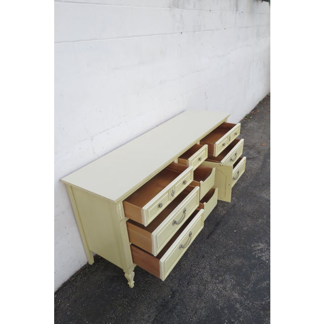 Mid 20th Century Dixie French Shabby Chic Painted Long Dresser Bathroom Vanity Tv Console 6223 For Sale - Image 13 of 18