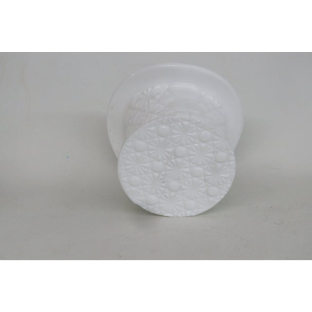 Fenton Daisy and Button Top Hat Vintage Milk Glass Figurine Vase Cup 4769b For Sale In Miami - Image 6 of 13