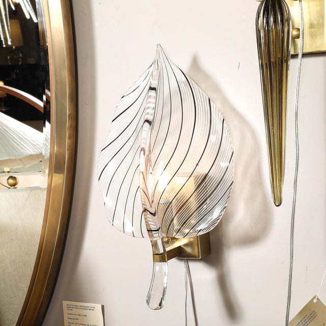 Brass Mid-Century Hand-Blown Black Linear Murano Glass Leaf Sconces by Franco Luce For Sale - Image 8 of 15