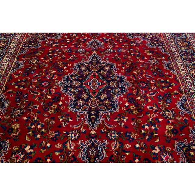 Textile 1950s Vintage Medallion Bakhtiari Handmade Wool Rug in Red For Sale - Image 7 of 11