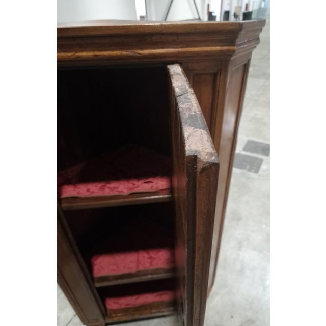 Antique Sideboard in Walnut, 1800 For Sale - Image 6 of 18