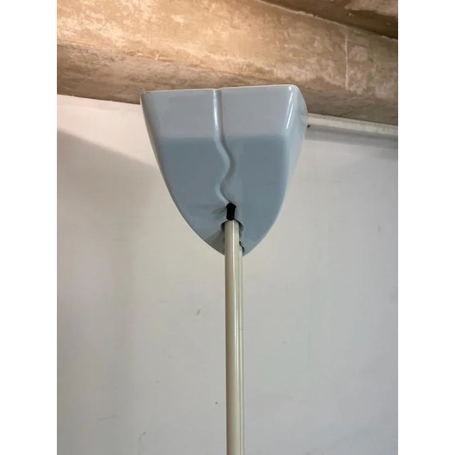 Otello Floor Lamp by Bruno Gecchelin for Oluce, 1980s For Sale - Image 4 of 13