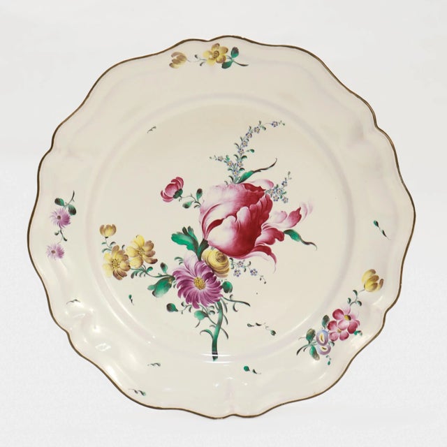 Set of 4 Antique Strasbourg French Faience Floral Plates For Sale - Image 4 of 18