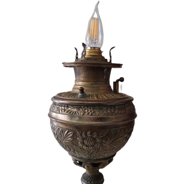 Antique Early 20th Century Victorian Hand Painted Large Parlor Lamp For Sale - Image 13 of 17