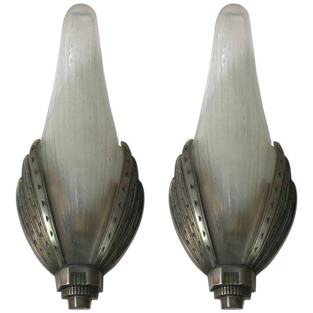 French Art Deco Geometric Sconces Signed by Verrerie Des Hanots - a Pair For Sale - Image 11 of 11