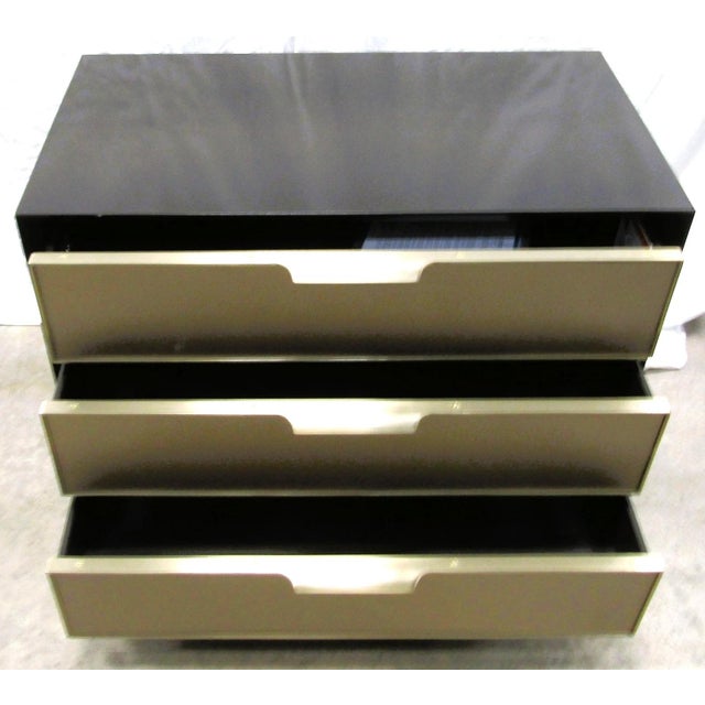 Mid-Century Modern New Caracole Mid-Century Modern Inspired Triple Wrap Nightstand Cla-020-062 For Sale - Image 3 of 16