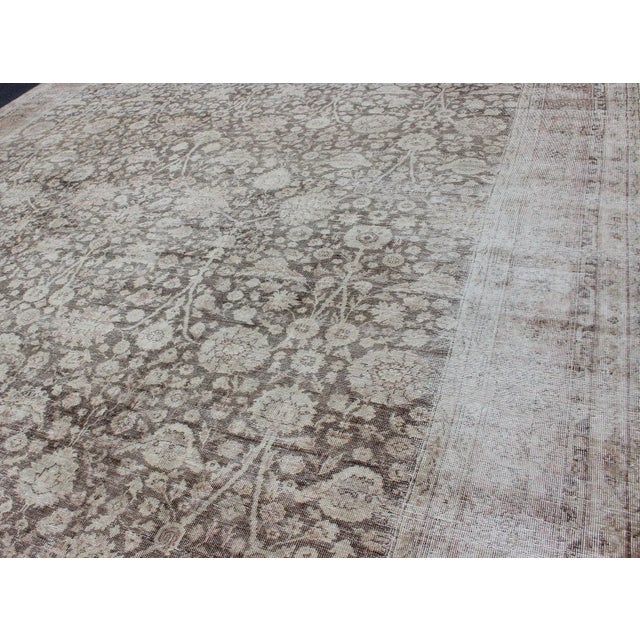 Antique Turkish Oushak Rug With All-Over Design in Earth Tones For Sale In Atlanta - Image 6 of 13