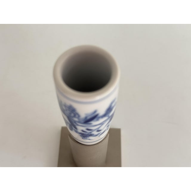 Modern New Cutout Blue Onion Pattern Mini Vase from Meissen Design, 1990s For Sale - Image 3 of 7