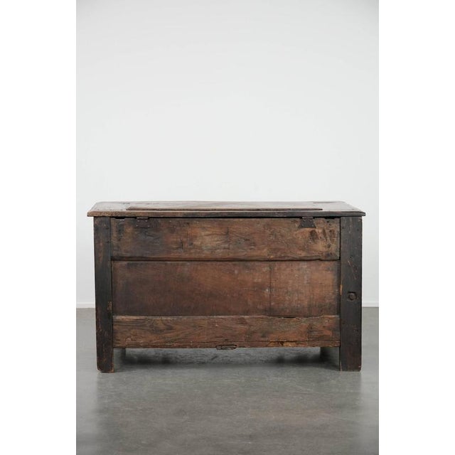Large Antique English Panelled Oak Chest, 18th Century For Sale - Image 5 of 16
