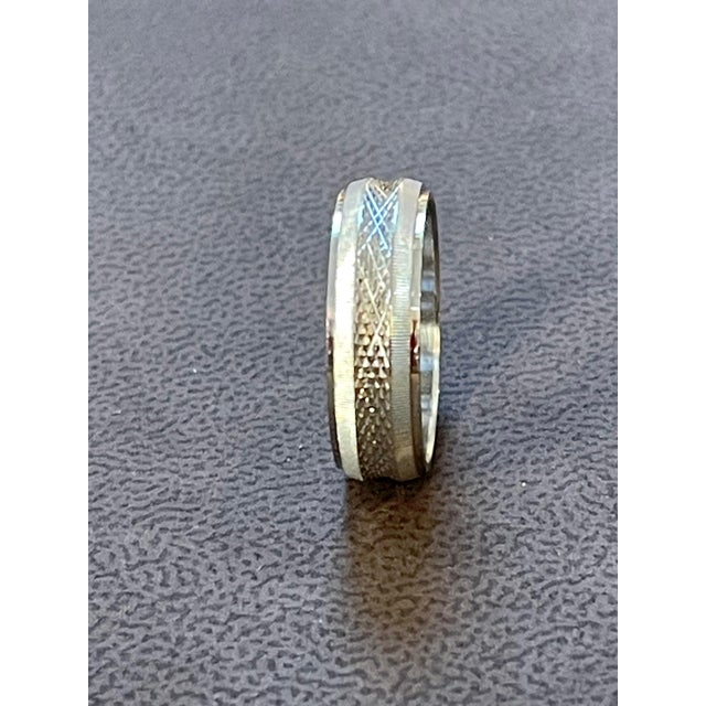 Silver 14 Karat White Gold Classic Wide Wedding Band With Design Ring, Unisex For Sale - Image 8 of 18